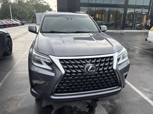 Used 2020 Lexus GX 460 Premium w/ Premium Package AWD/4WD image 2