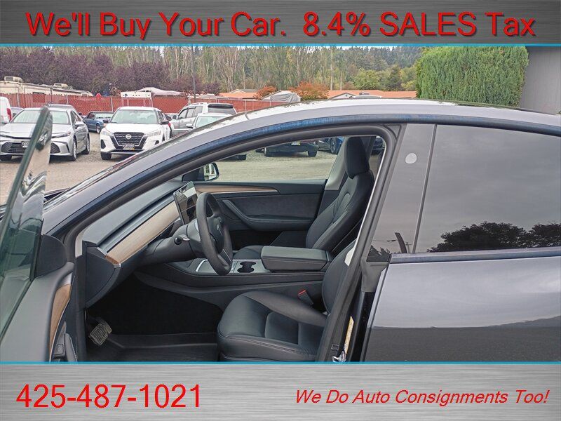 Used 2024 Tesla Model Y Long Range AWD/4WD image 11