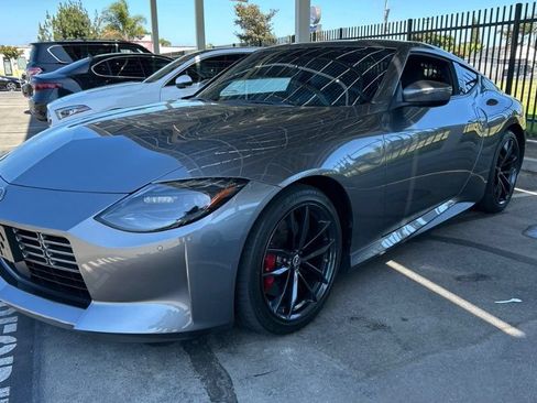 Used 2024 Nissan Z Performance w/ Floor Mat Package RWD image 1