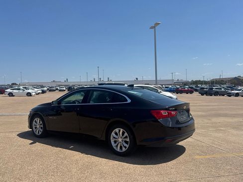 Used 2025 Chevrolet Malibu LT FWD image 15