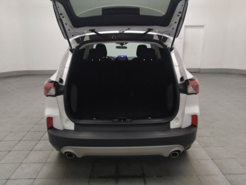 Used 2022 Ford Escape SE FWD image 29