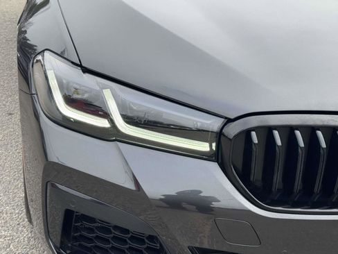Used 2023 BMW 540i xDrive w/ M Sport Package image 5