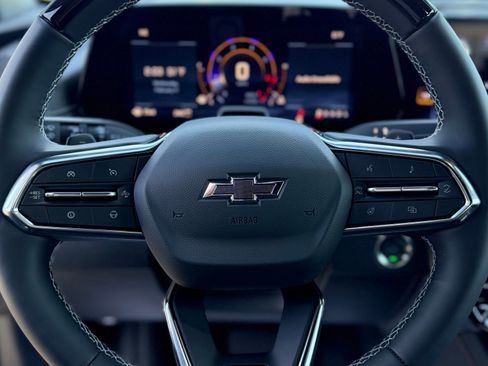 New 2026 Chevrolet Traverse Z71 w/ Enhanced Driving Package image 13