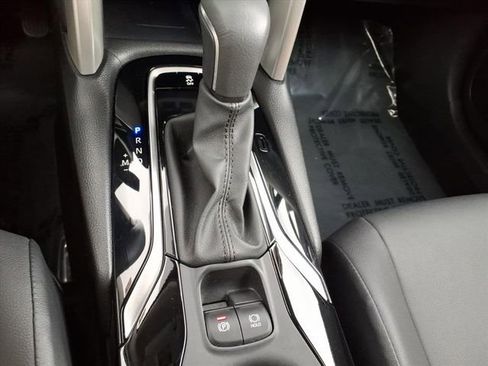 Certified 2023 Toyota Corolla Cross XLE w/ Convenience Package image 28