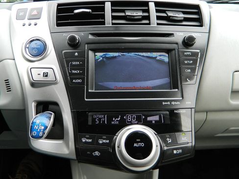 Used 2013 Toyota Prius V Three FWD image 19