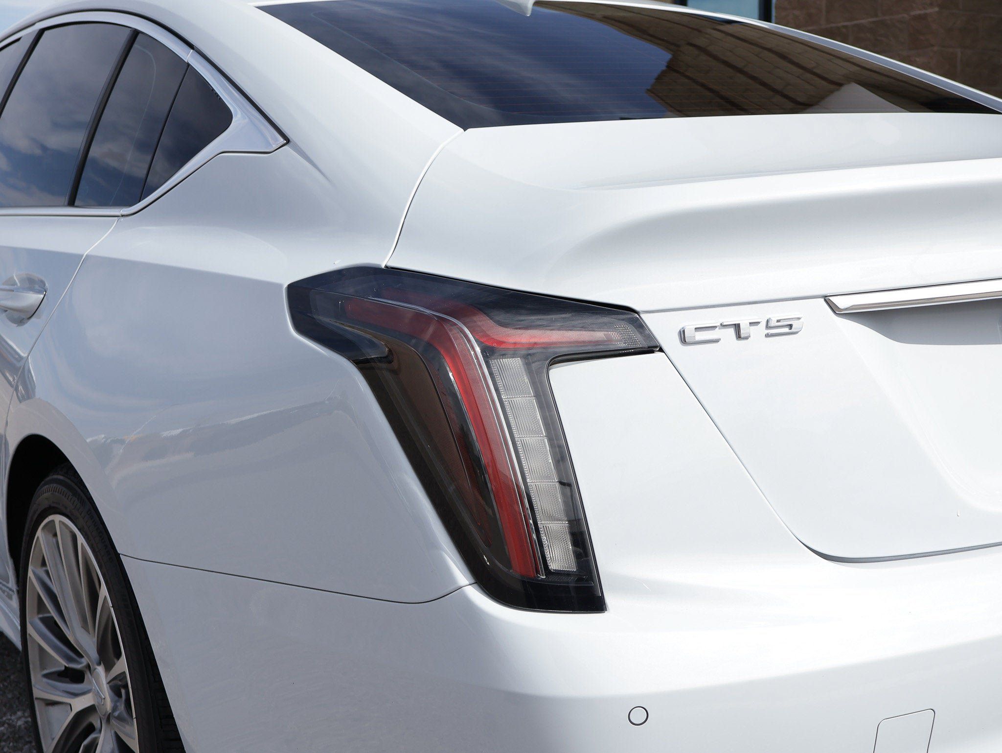 Used 2022 Cadillac CT5 Premium Luxury RWD image 18