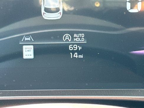 Certified 2025 Kia Telluride S FWD image 28