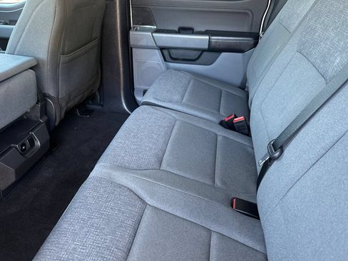 Used 2024 Ford F150 XLT RWD image 12