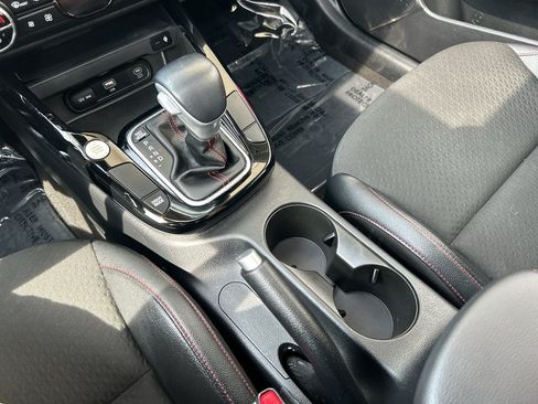 Used 2023 Kia Soul GT-Line FWD image 24