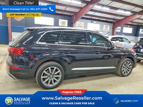 Used 2017 Audi Q7 3.0T Prestige w/ Prestige Package AWD/4WD image 4