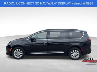 Used 2017 Chrysler Pacifica Touring-L video 2
