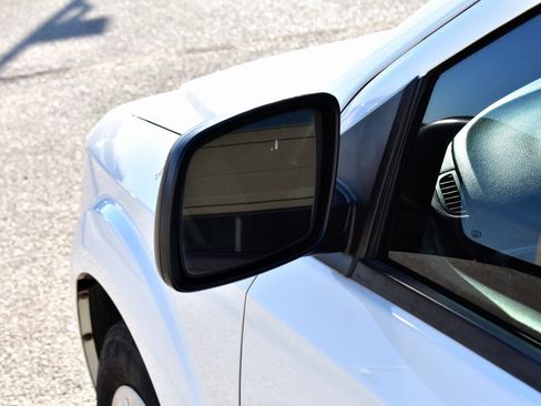 Used 2020 Dodge Journey SE w/ SE Popular Equipment Group image 12