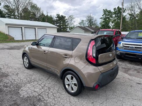 Used 2016 Kia Soul FWD image 8