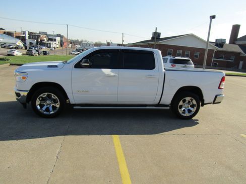 Used 2022 RAM 1500 Big Horn AWD/4WD image 6