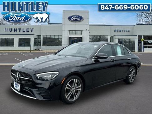 Used 2022 Mercedes-Benz E 350 4MATIC Sedan image 1