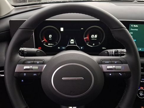 New 2026 Hyundai Tucson SEL image 17