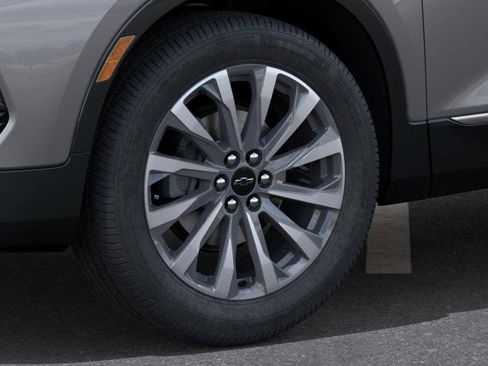 New 2025 Chevrolet Blazer Premier w/ LPO, Floor Liner Package image 9