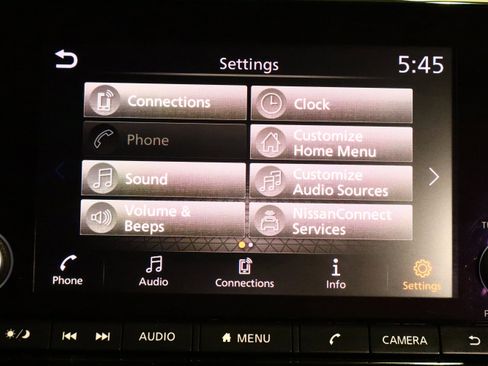 Used 2022 Nissan Pathfinder SV image 37