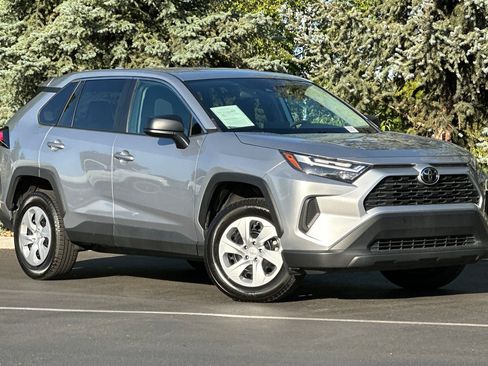 Used 2023 Toyota RAV4 LE image 2