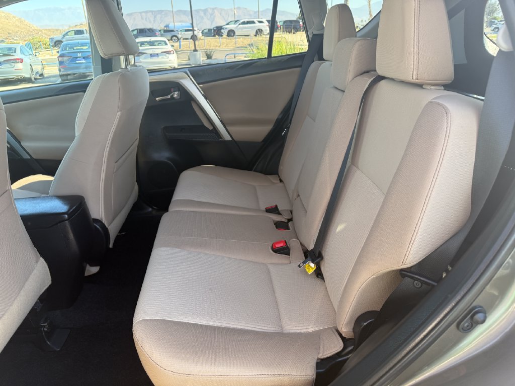 Used 2014 Toyota RAV4 XLE FWD image 14