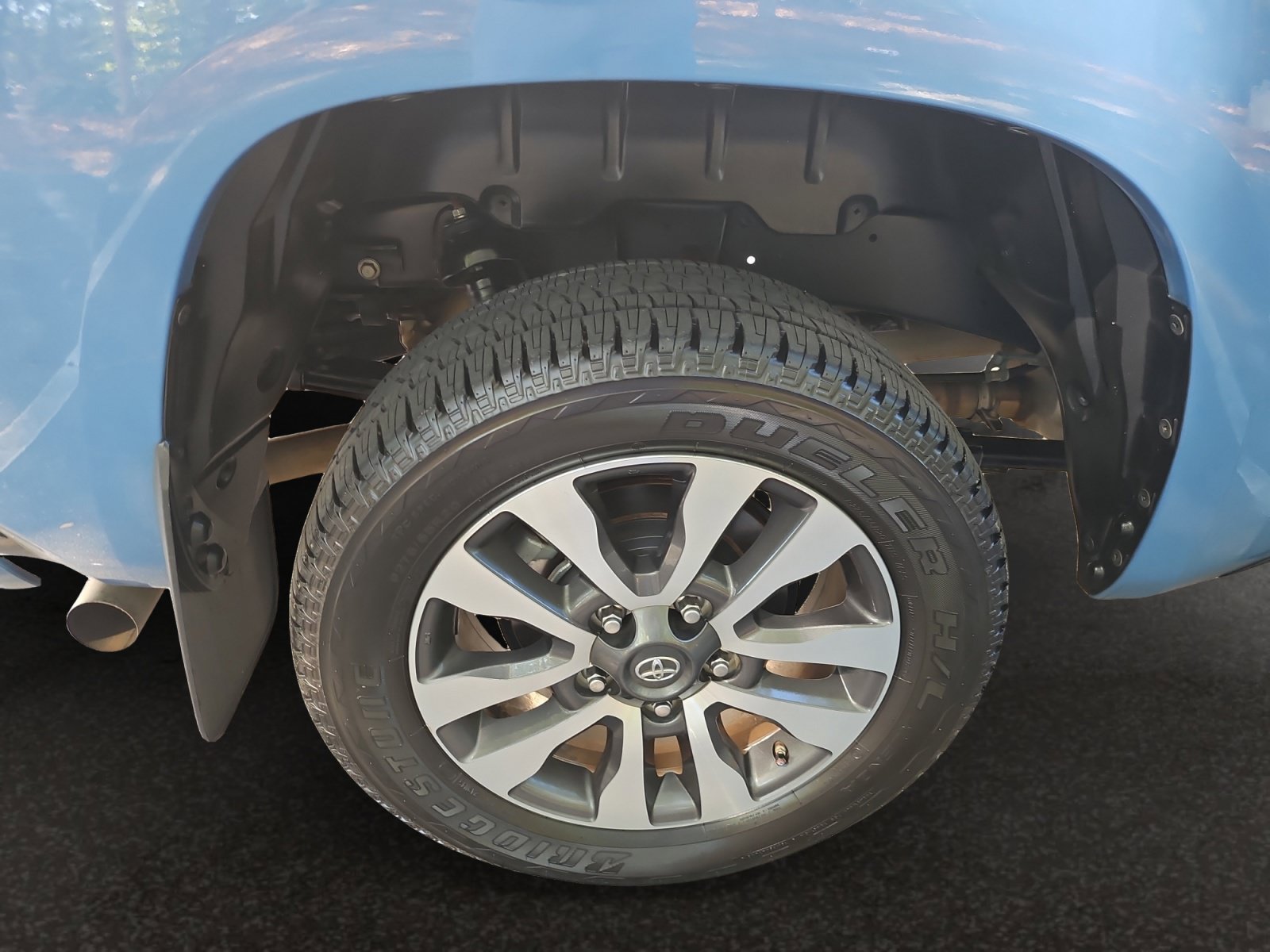 Used 2020 Toyota Tundra Limited w/ Limited Premium Package AWD/4WD image 43