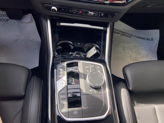 Used 2023 BMW 330i xDrive Sedan w/ Premium Package AWD/4WD image 13