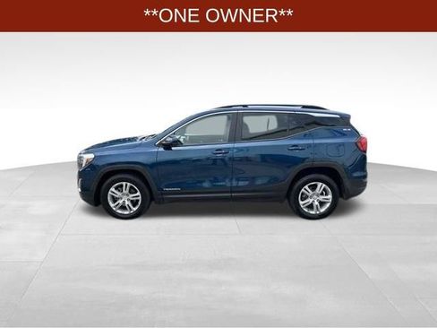 Used 2021 GMC Terrain SLE w/ Driver Convenience Package FWD image 4