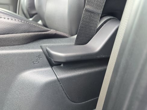 New 2026 Ford Transit 250 148 Medium Roof RWD image 16
