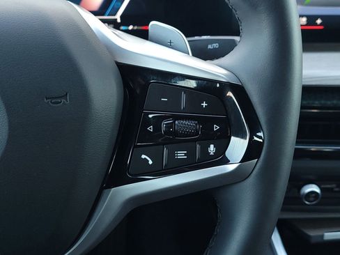 Used 2025 BMW 330i xDrive Sedan image 19