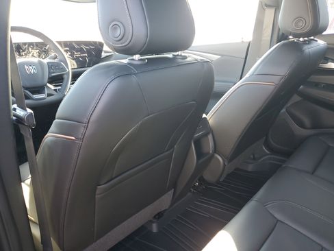 New 2026 Buick Envista Avenir image 32