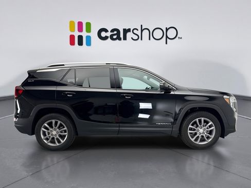 Used 2024 GMC Terrain SLT w/ Infotainment Package II AWD/4WD image 6