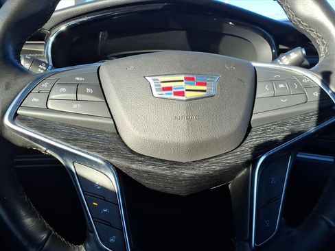 Certified 2022 Cadillac XT5 Premium Luxury image 26