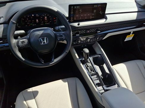 New 2026 Honda Accord EX-L image 9