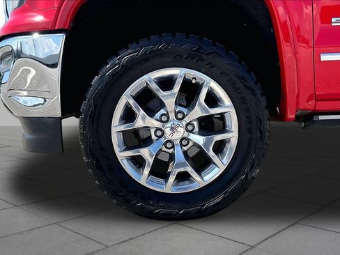 Used 2016 GMC Sierra 1500 SLT w/ SLT Premium Package AWD/4WD image 11