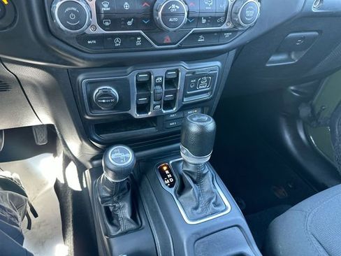 Used 2023 Jeep Wrangler Unlimited Sport AWD/4WD image 21