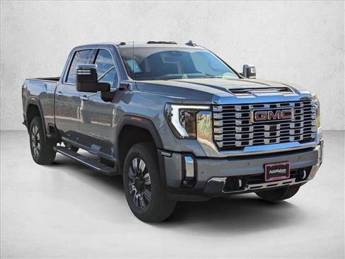 New 2026 GMC Sierra 2500 Denali w/ Denali Reserve Package image 3