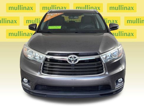Used 2014 Toyota Highlander Limited FWD image 11