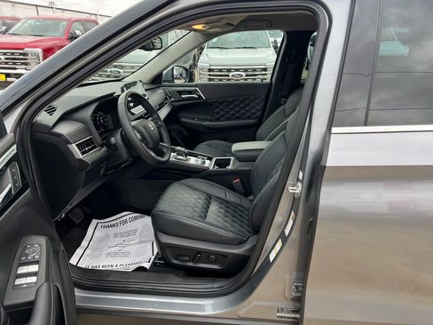 Used 2023 Mitsubishi Outlander SEL image 17