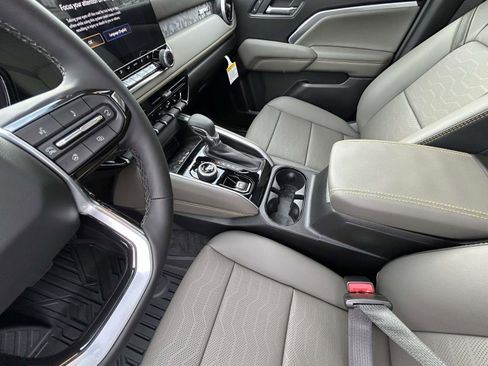 New 2026 Chevrolet Colorado ZR2 w/ ZR2 Bison Edition image 10