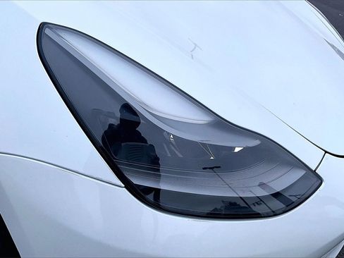 Used 2022 Tesla Model 3 Performance image 29