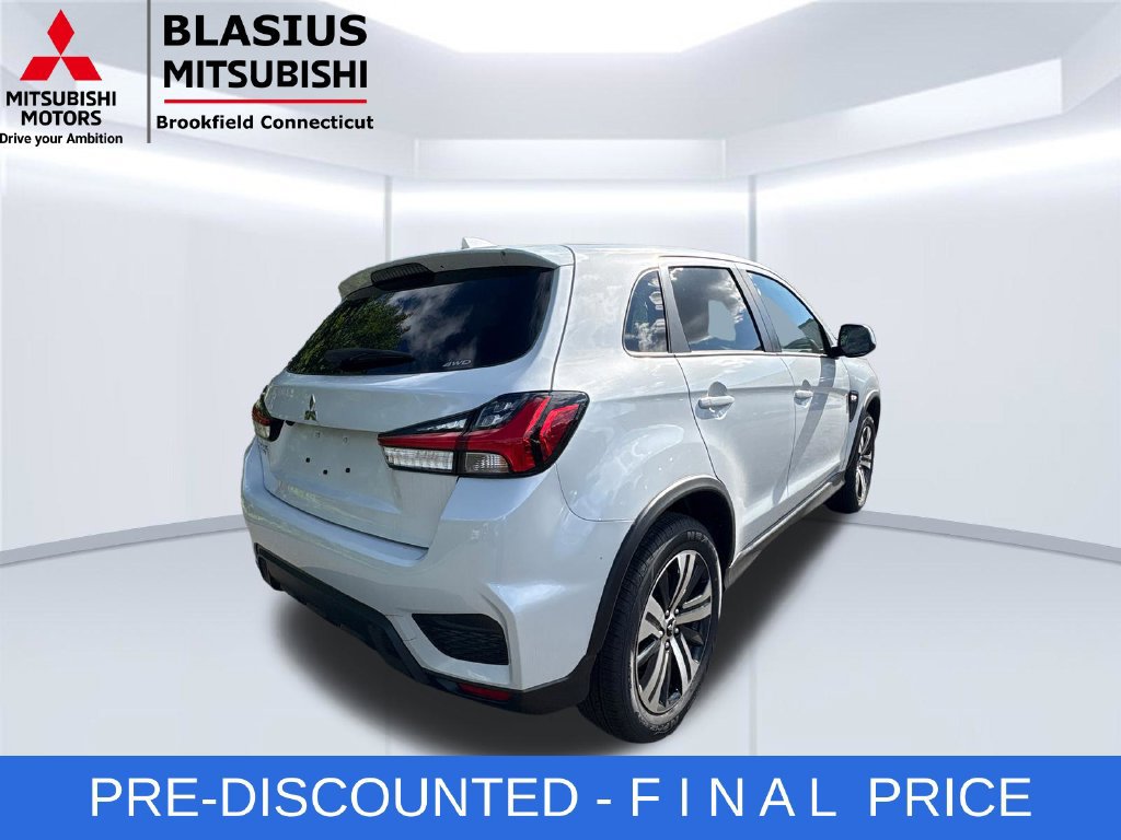 Used 2025 Mitsubishi Outlander Sport ES AWD/4WD image 9