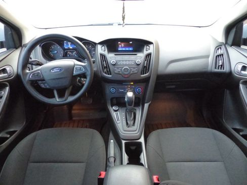 Used 2016 Ford Focus SE image 23