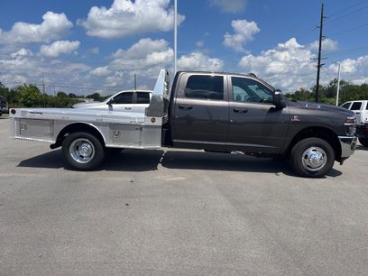 New 2026 RAM 3500 Tradesman w/ Chrome Appearance Group A