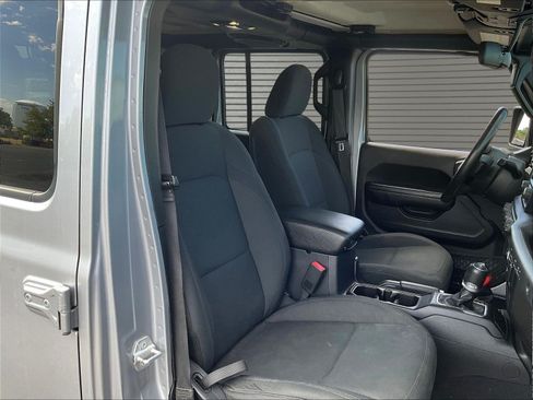 Used 2019 Jeep Wrangler Unlimited Sport S AWD/4WD image 24