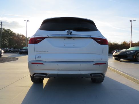 Used 2023 Buick Enclave Premium w/ Experience Buick Package image 4