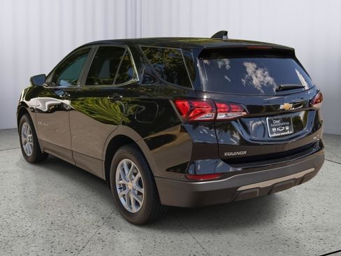 Used 2023 Chevrolet Equinox LT AWD/4WD image 19