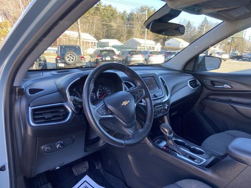 Used 2022 Chevrolet Equinox LT image 14