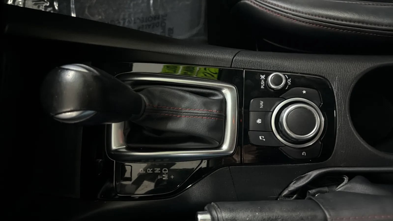 Used 2016 MAZDA MAZDA3 i Grand Touring FWD image 13