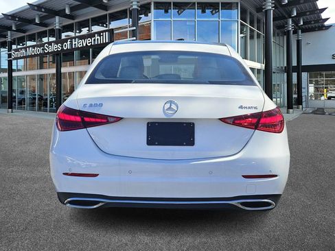 Certified 2022 Mercedes-Benz C 300 4MATIC Sedan image 4
