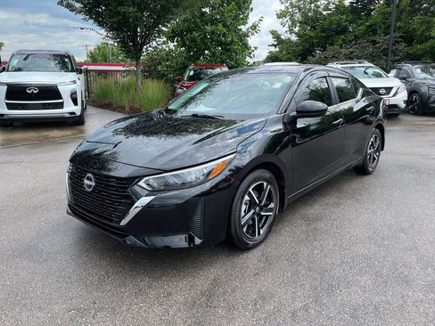 Certified 2025 Nissan Sentra SV w/ All-Weather Package FWD image 4